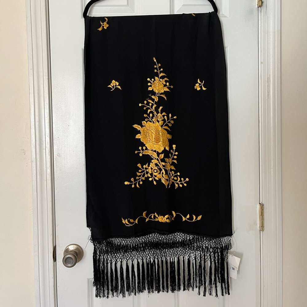 Nava Silk Wrap Scarf in Black and Gold